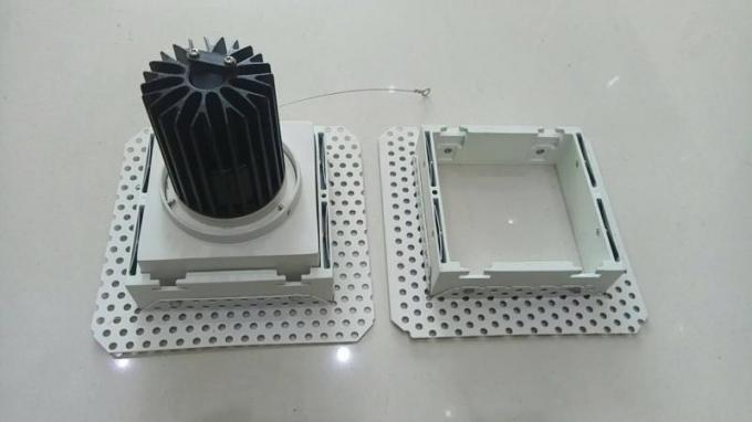屋内照明のための高いCRIの正方形Dimmable トリムレスLEDダウンライト