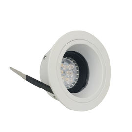 中国 白い/黒LED Downlightのホールダー、アルミ合金LEDライト ホールダー サプライヤー