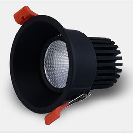 高い内腔の黒LEDの点のDownlightのクリー族LEDの破片利用できるDia100*H90mm サプライヤー